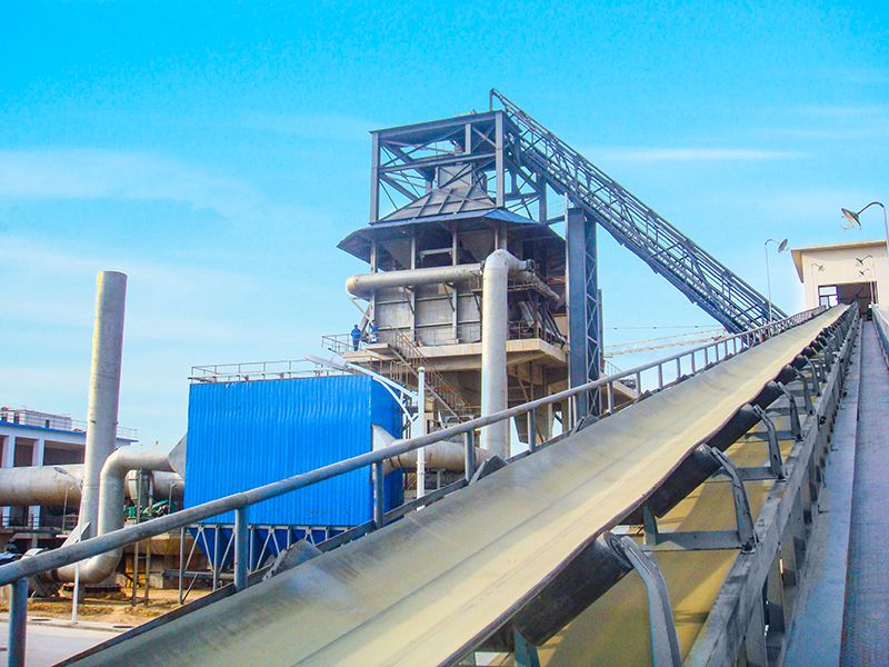 京府煤化皮帶輸送機(jī).jpg 京府煤化皮帶輸送機(jī).jpg