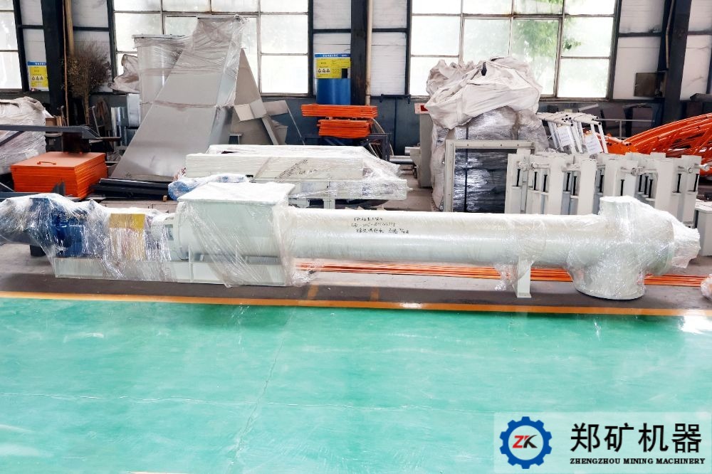 伊拉克皮帶秤單管螺旋喂料機(jī)2.jpg