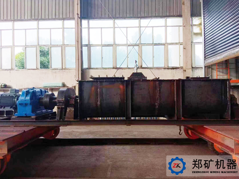 粉煤灰雙軸攪拌機(jī) 粉煤灰雙軸攪拌機(jī)